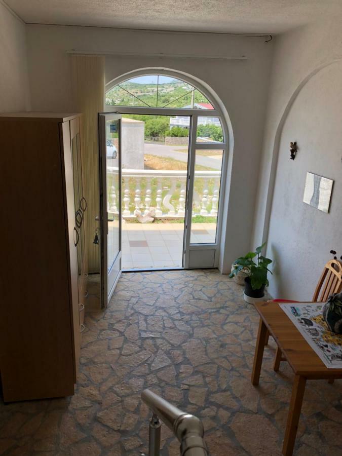 Apartmani Gabi Cesarica Buitenkant foto