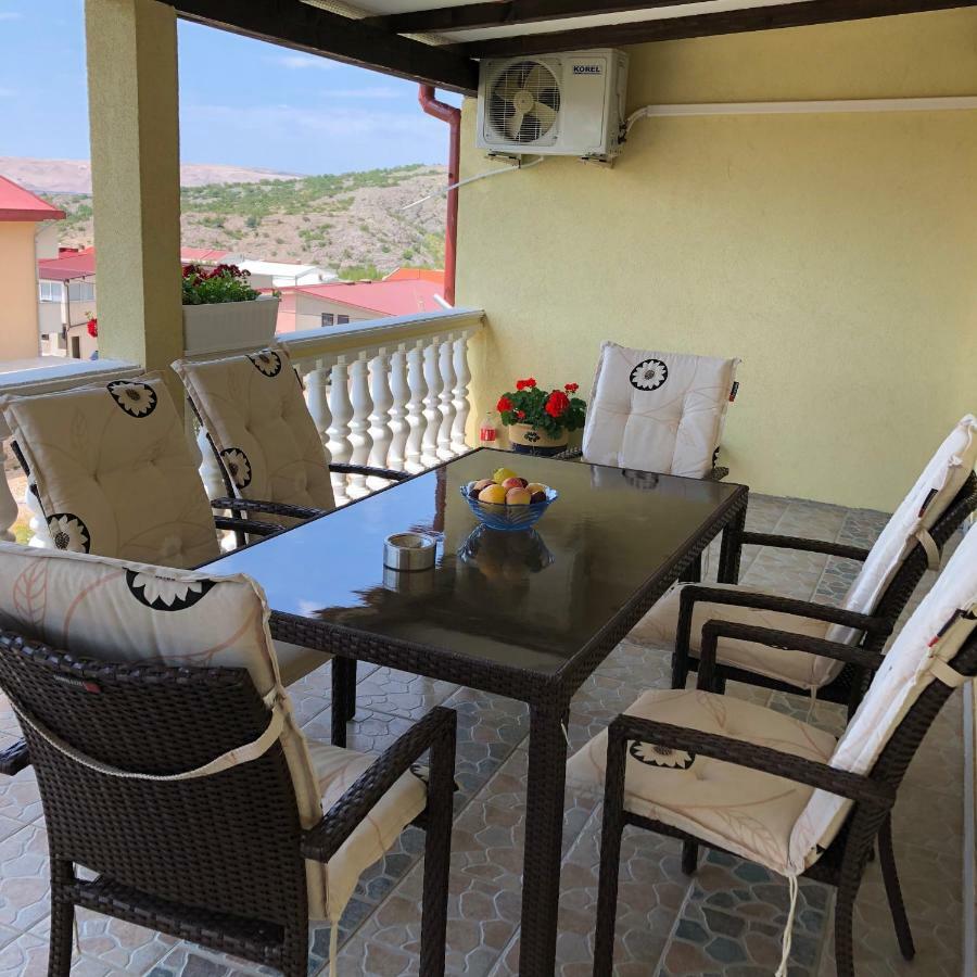Apartmani Gabi Cesarica Buitenkant foto