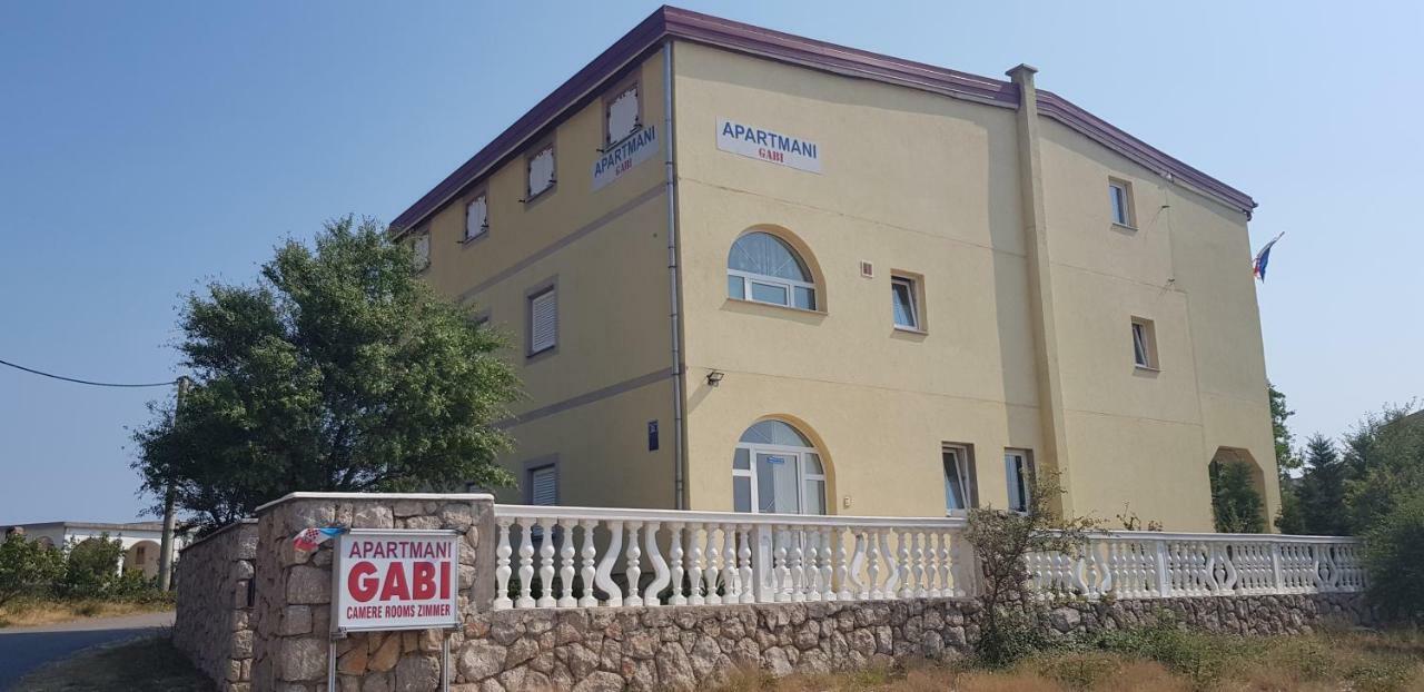 Apartmani Gabi Cesarica Buitenkant foto